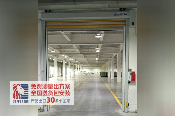 安全的快速門 安全的快速門