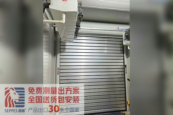 南京藥業物流出貨口工防快速卷簾門 南京藥業物流出貨口工防快速卷簾門
